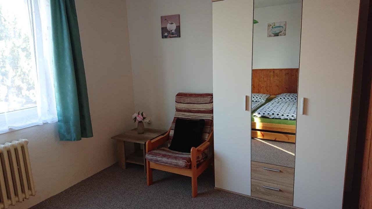 Privat 347 Apartment Броумов Екстериор снимка