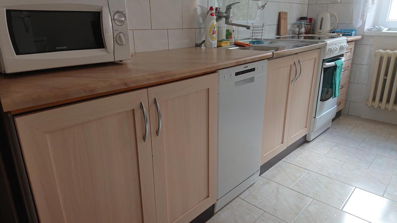 Privat 347 Apartment Броумов Екстериор снимка